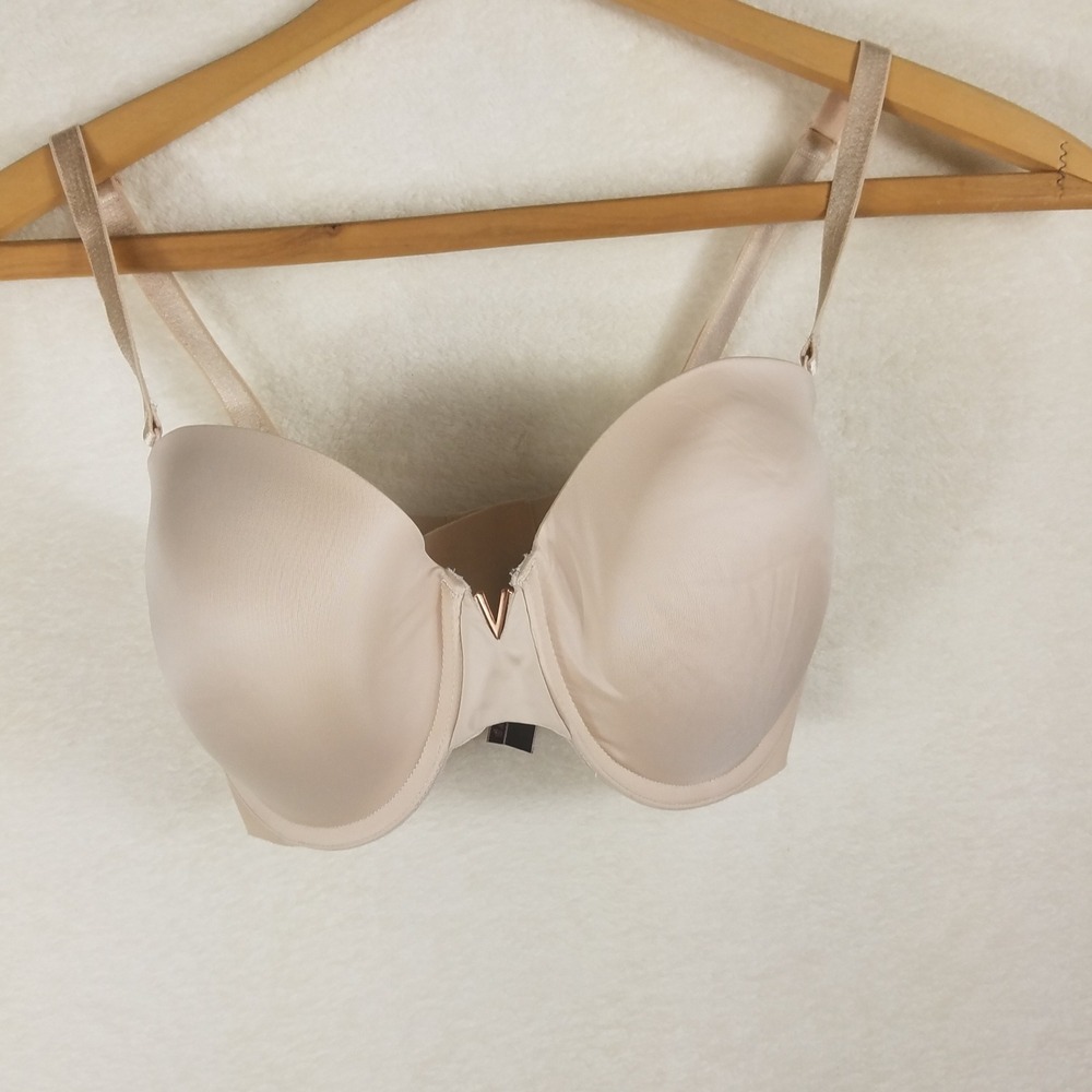 Victorias Secret Multi-Way Bra Women 34DD Nude Good Underwire Convertible V-Gold